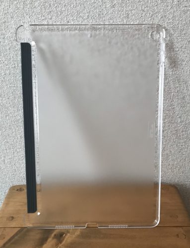 ESR 第3世代iPad Airのシェルカバー
